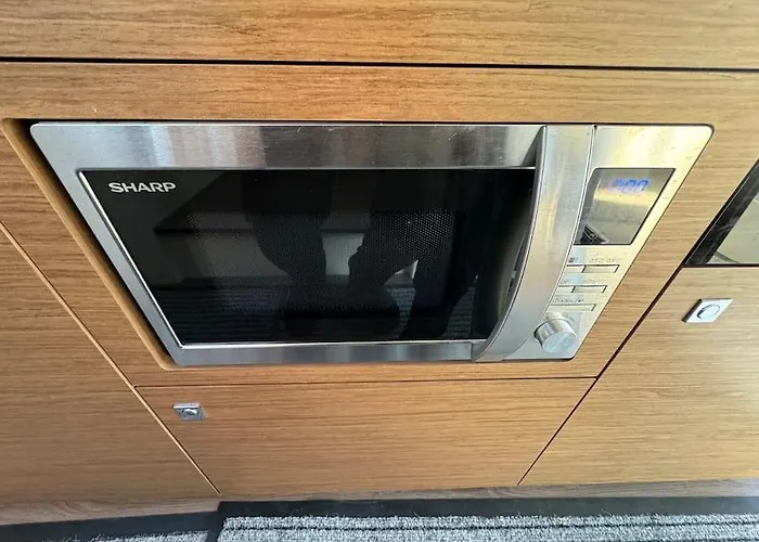 Bella Storia Ii Botel