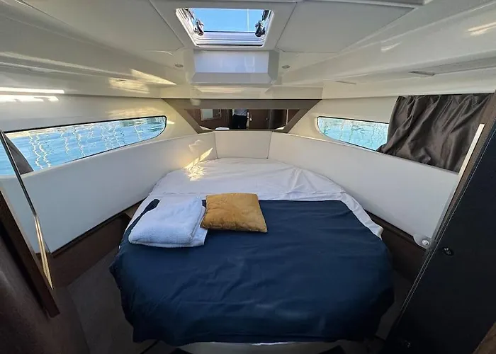 Bella Storia Ii * Menton